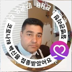 Meet your Posher, Avi